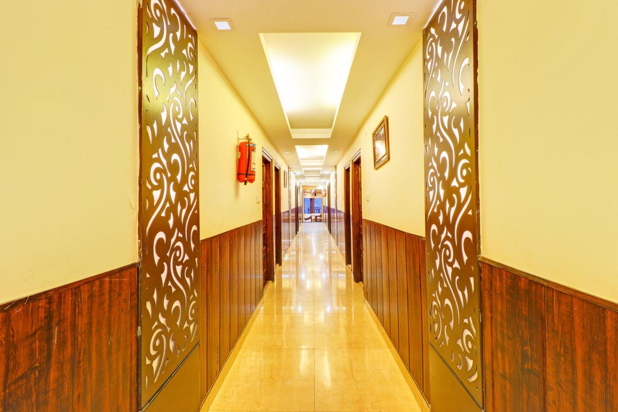 Super Collection O Pioneer Hotel Mussoorie Exterior foto