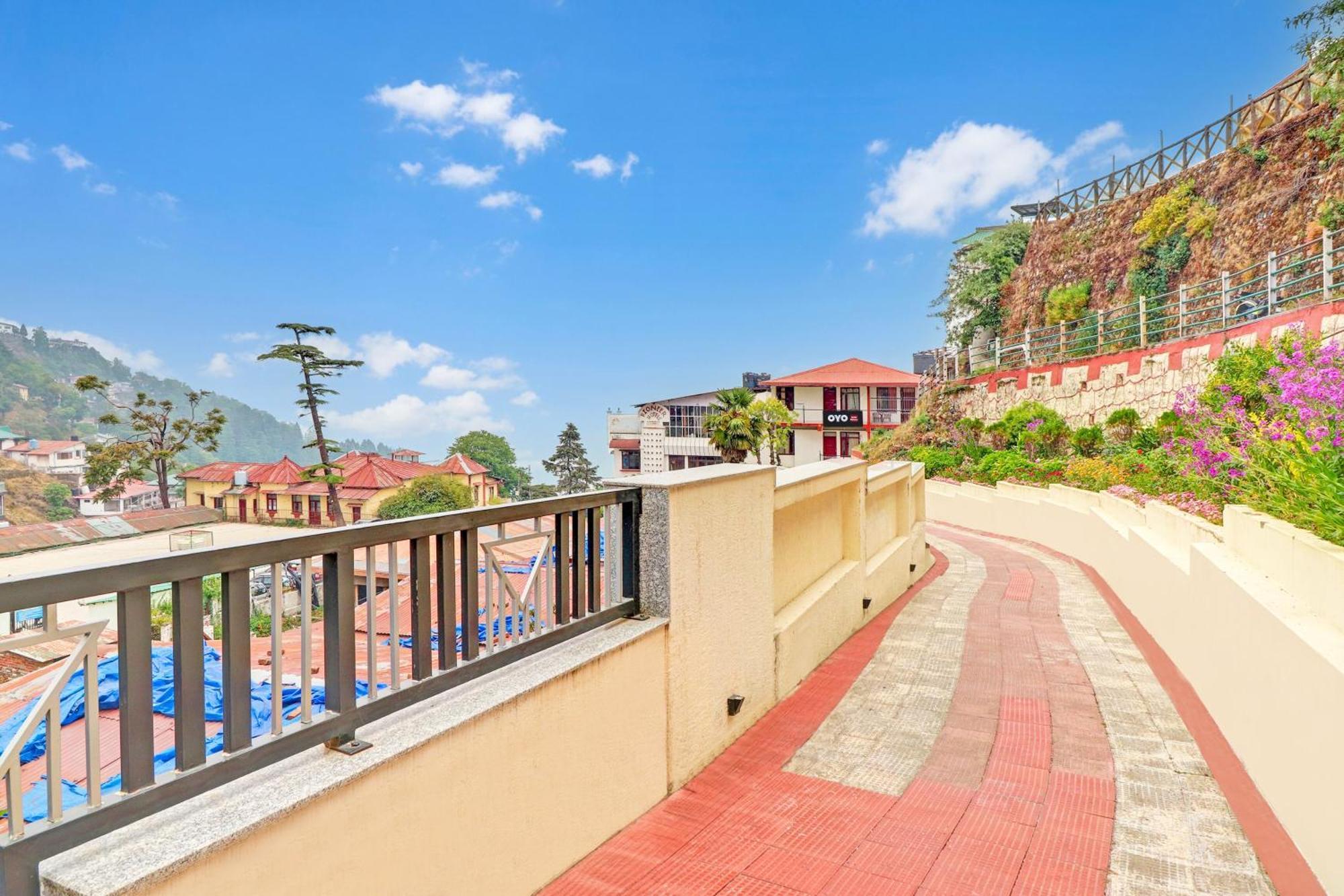 Super Collection O Pioneer Hotel Mussoorie Exterior foto